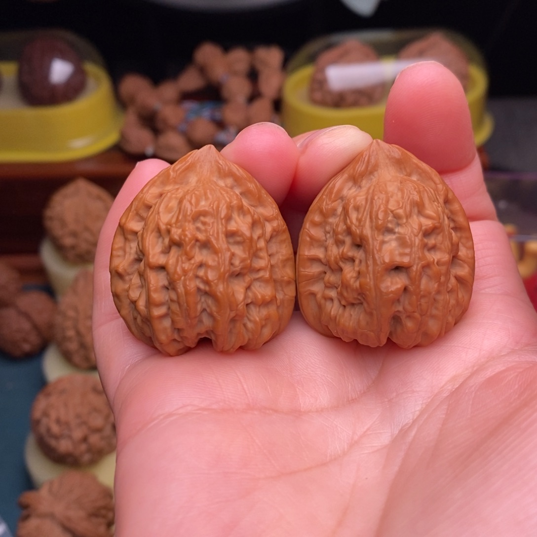 文玩核桃吊坠33赤龙鸡心