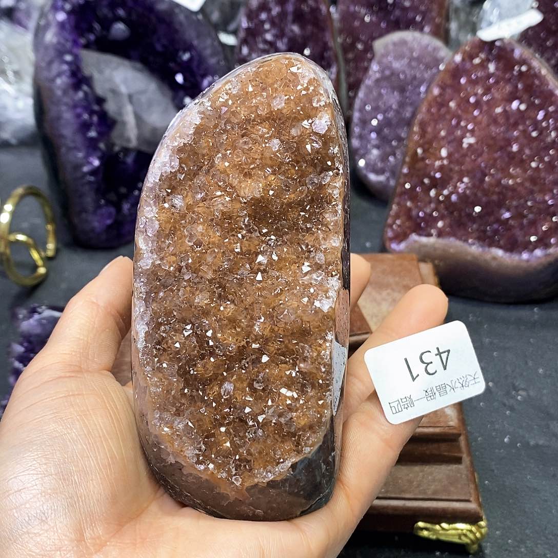 水晶大型摆件（非配饰）未镶嵌