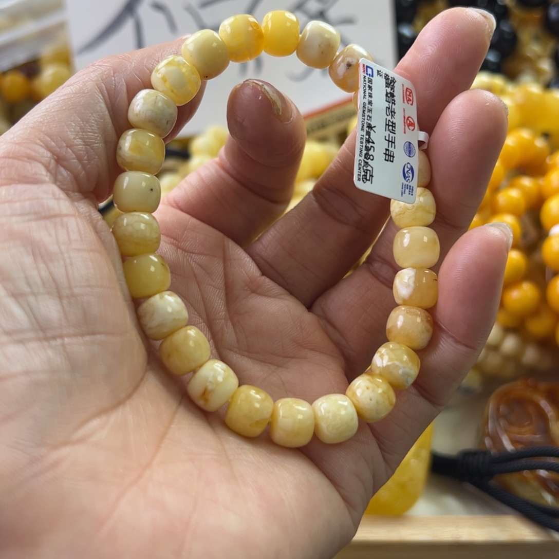 琥珀珠宝奇石未镶嵌