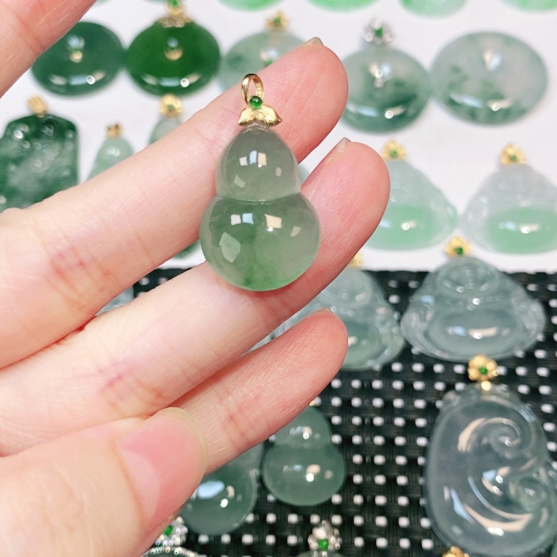 翡翠18K金镶嵌吊坠(不含链)