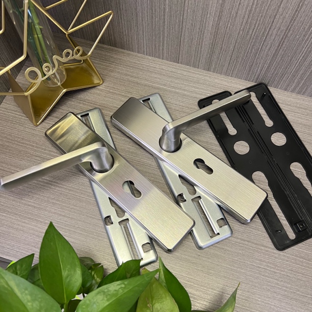 （拍一发十）A03傻瓜式安装室内门单独拉手双拉簧结构秒装50孔距