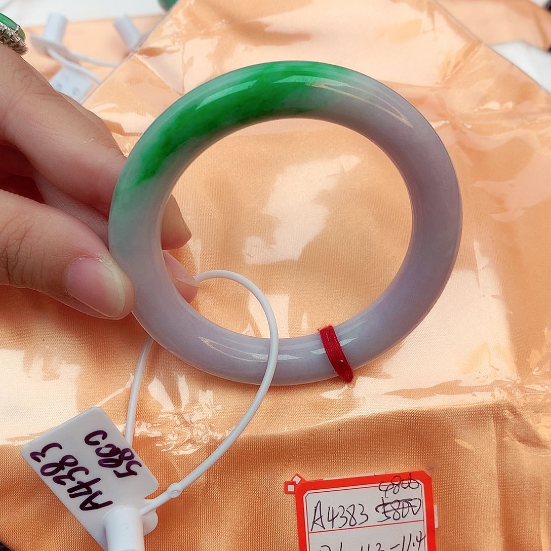 翡翠未镶嵌手镯缅甸翡翠