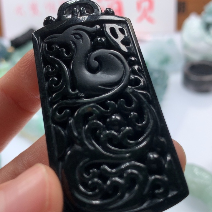 翡翠颈饰未镶嵌保真天然A货翡翠