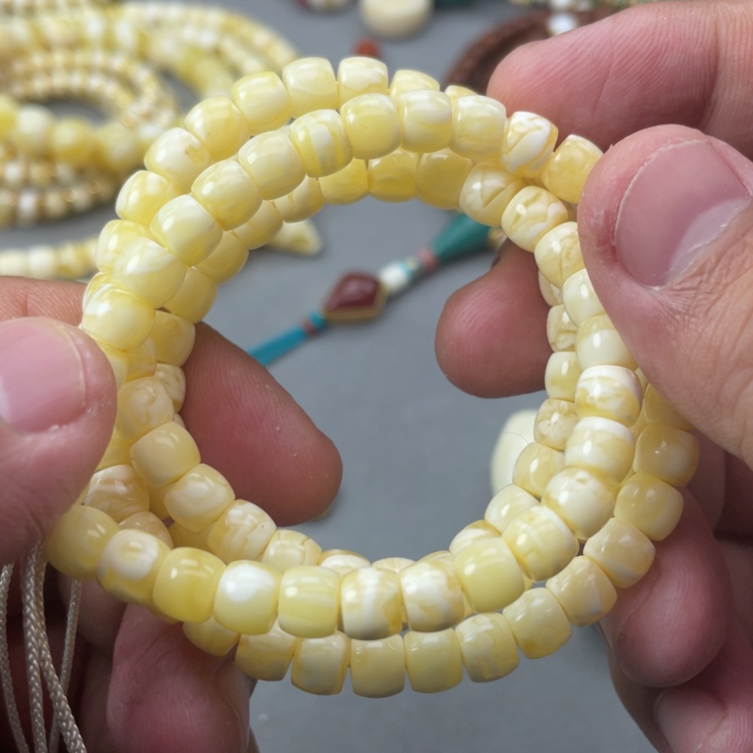 琥珀珠宝奇石未镶嵌86