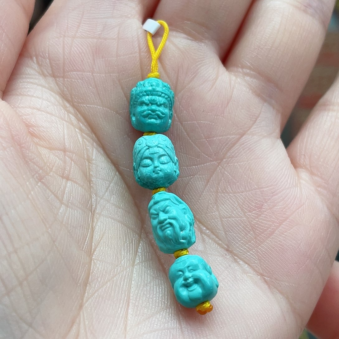 绿松石颈饰未镶嵌