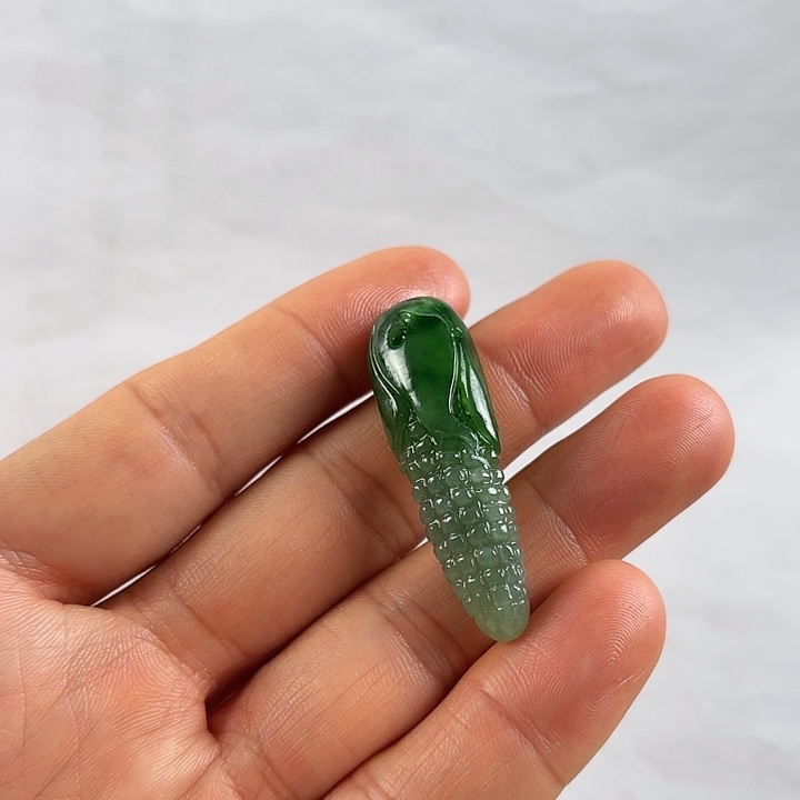 吊坠(不含链)未镶嵌和田玉（碧玉）海****6