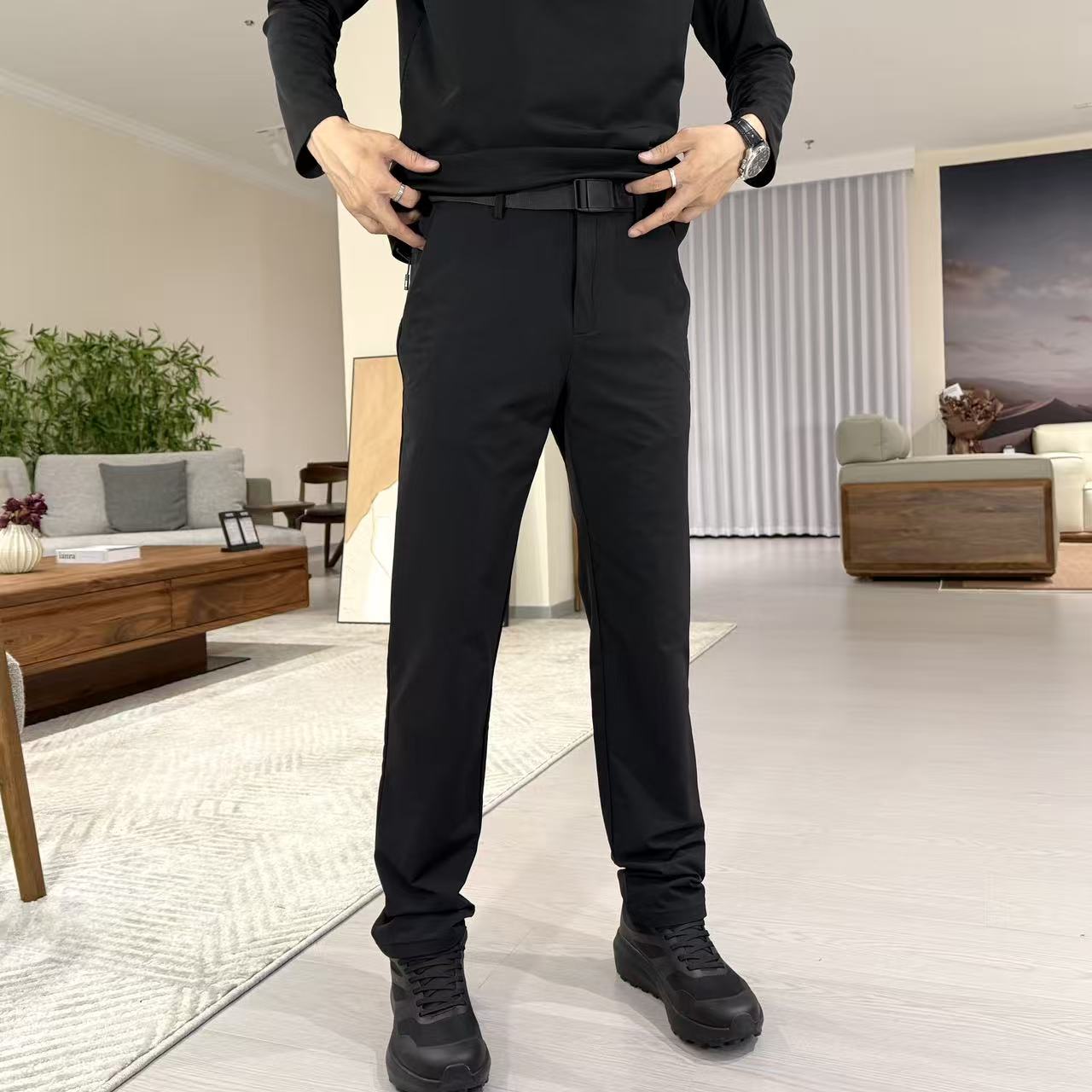 【净版的，没有任何logo】秋冬款软壳冲锋裤男士户外登山休闲裤运动