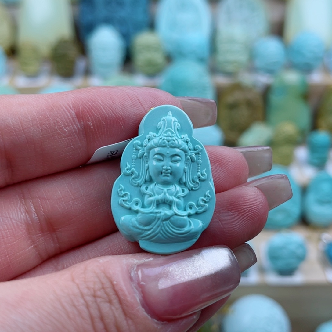 绿松石未镶嵌珠宝奇石