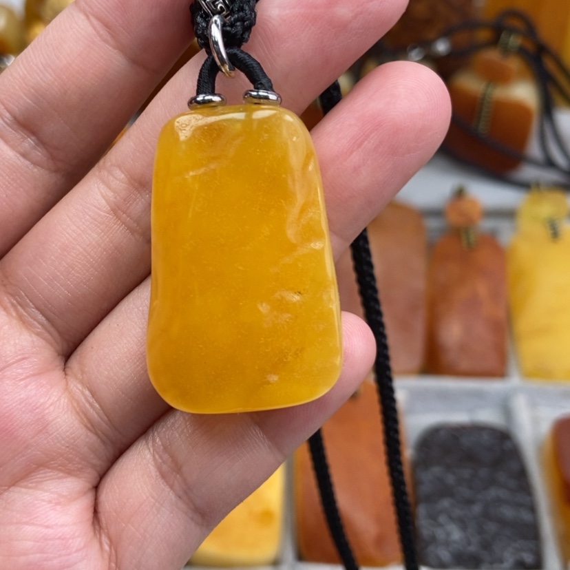 【闪购商品】琥珀珠宝奇石未镶嵌