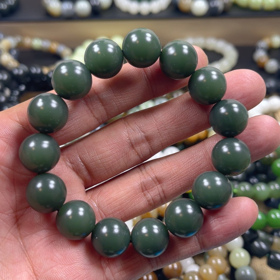 和田玉手串未镶嵌