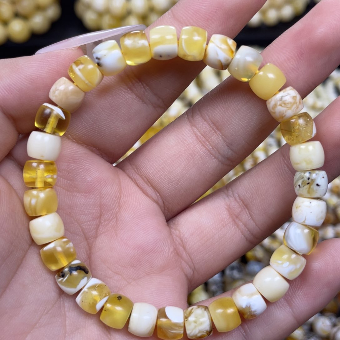 蜜蜡未镶嵌珠宝奇石7.3m