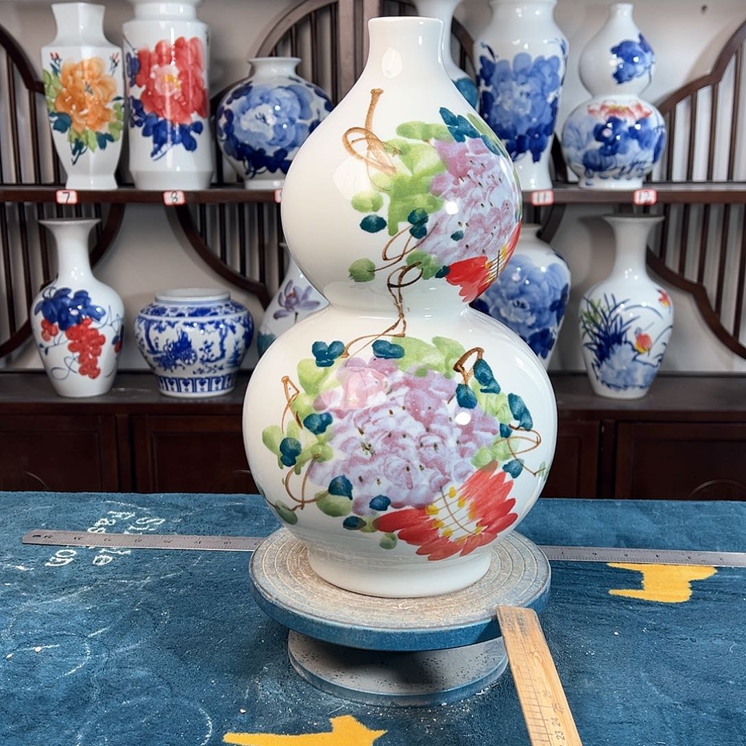摆件景德镇陶瓷葫紫藤