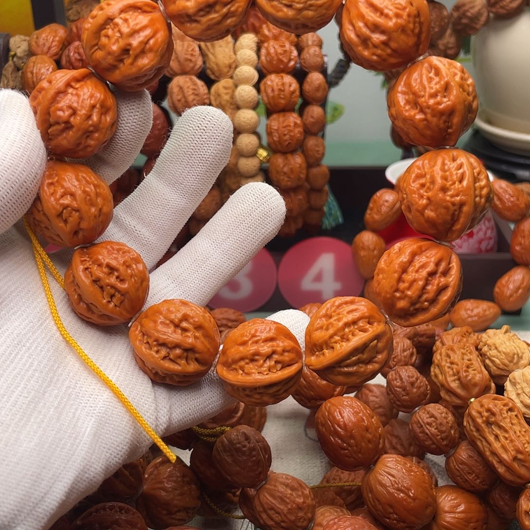 文玩核桃手串秋子