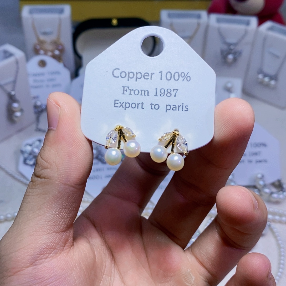 未镶嵌淡水珍珠耳饰