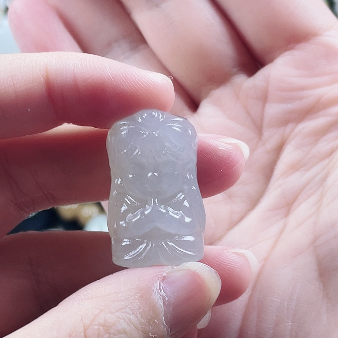 七****和田玉未镶嵌颈饰