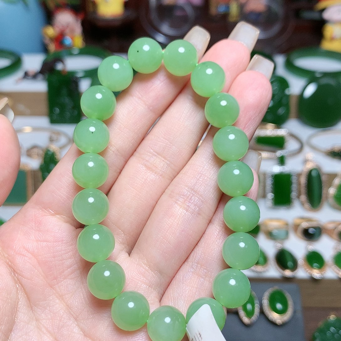 未镶嵌手串和田玉（碧玉）徐*