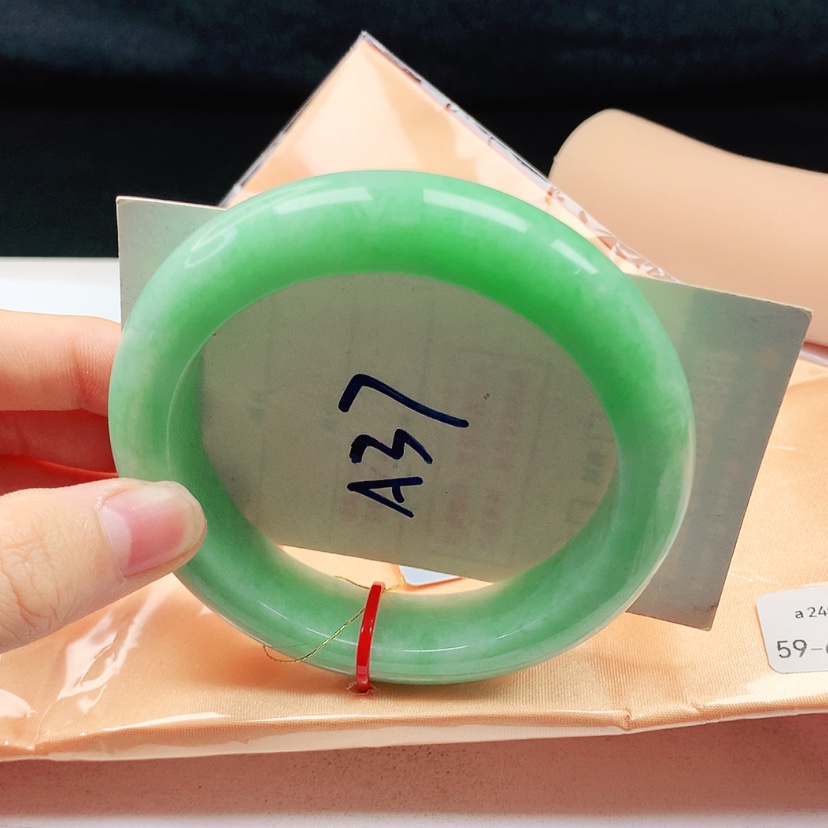 【闪购商品】翡翠手镯未镶嵌天然缅甸a货手镯59