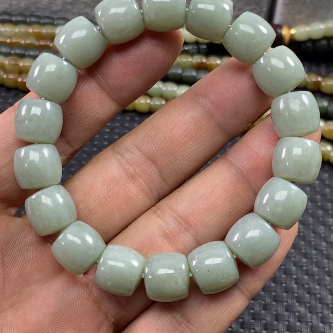 和田玉手链未镶嵌