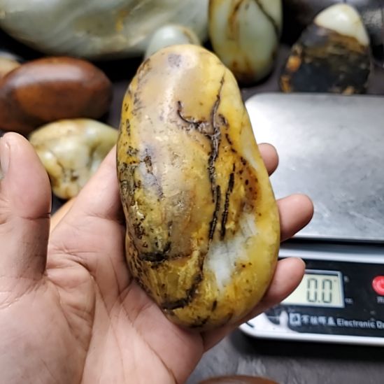 和田玉（糖玉）未镶嵌挂件