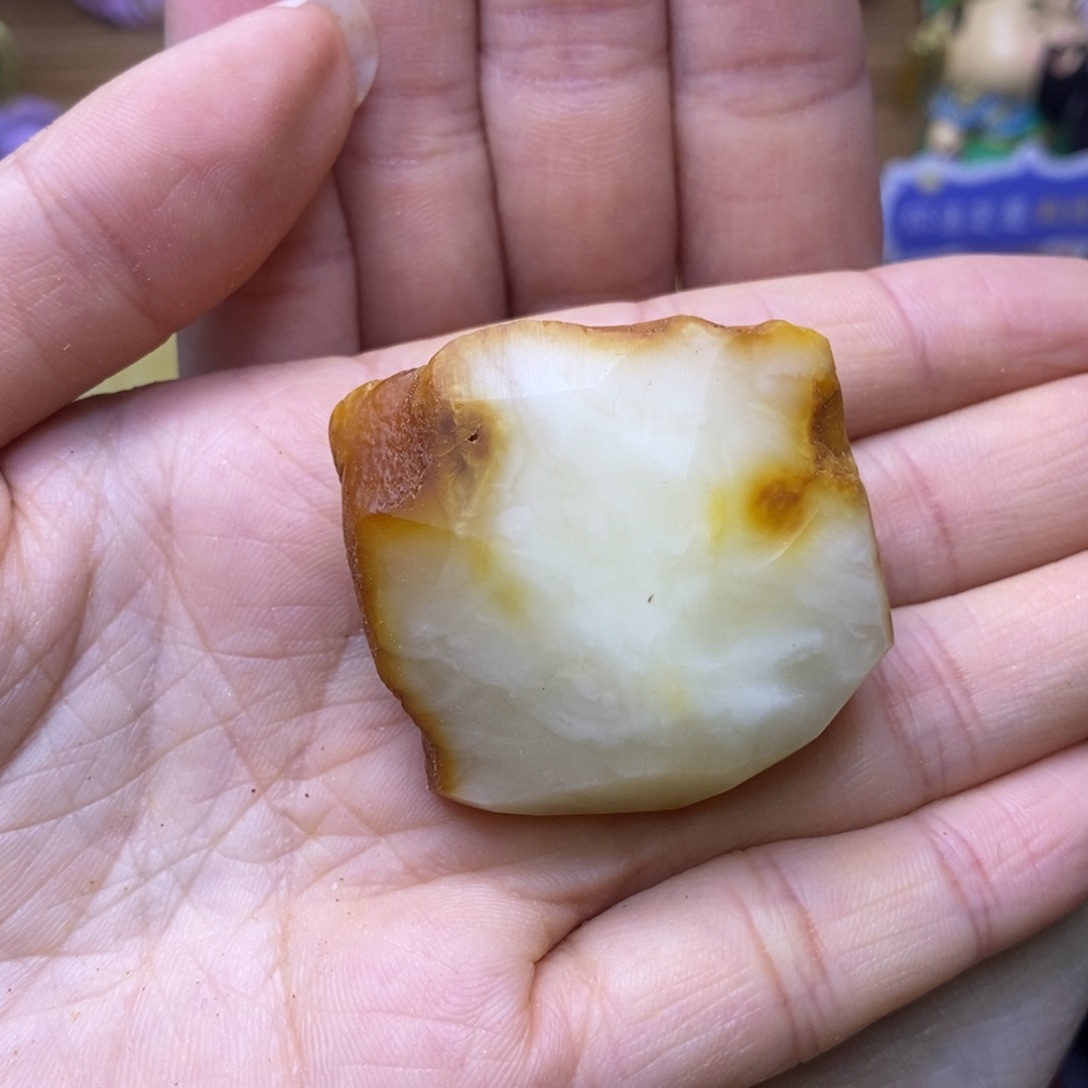 定制琥珀未镶嵌吴