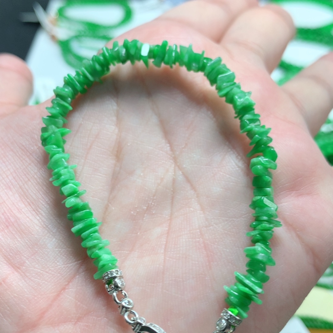 翡翠未镶嵌手链翡翠