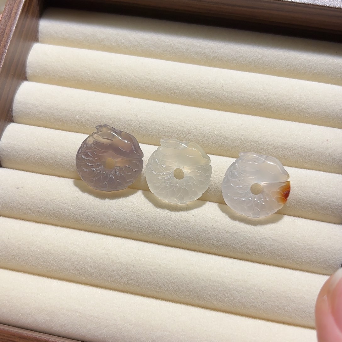 玛瑙/玉髓未镶嵌颈饰