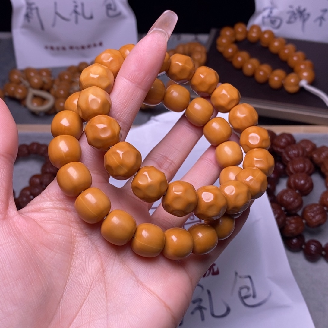 手串文玩核桃奶酪老型