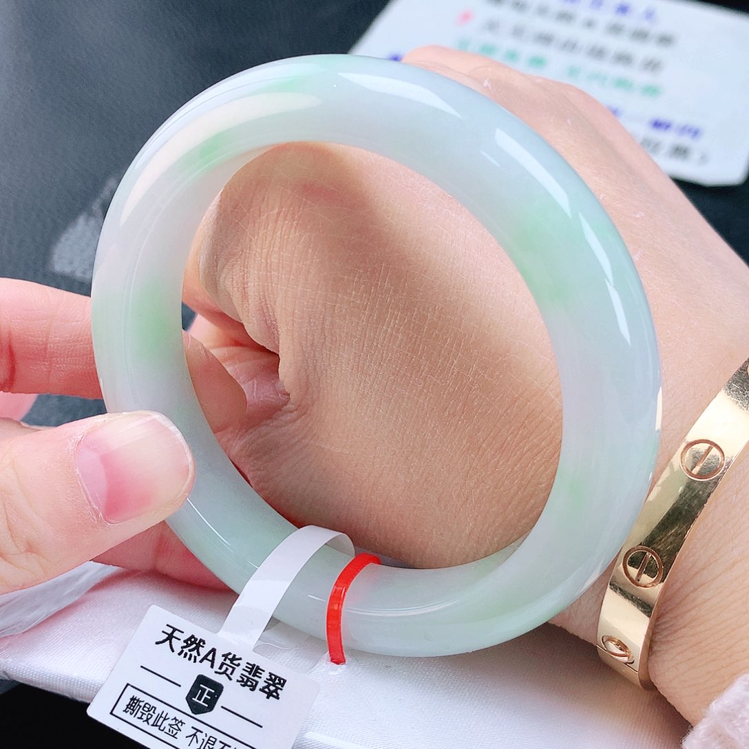 未镶嵌手镯翡翠57冰金丝绿