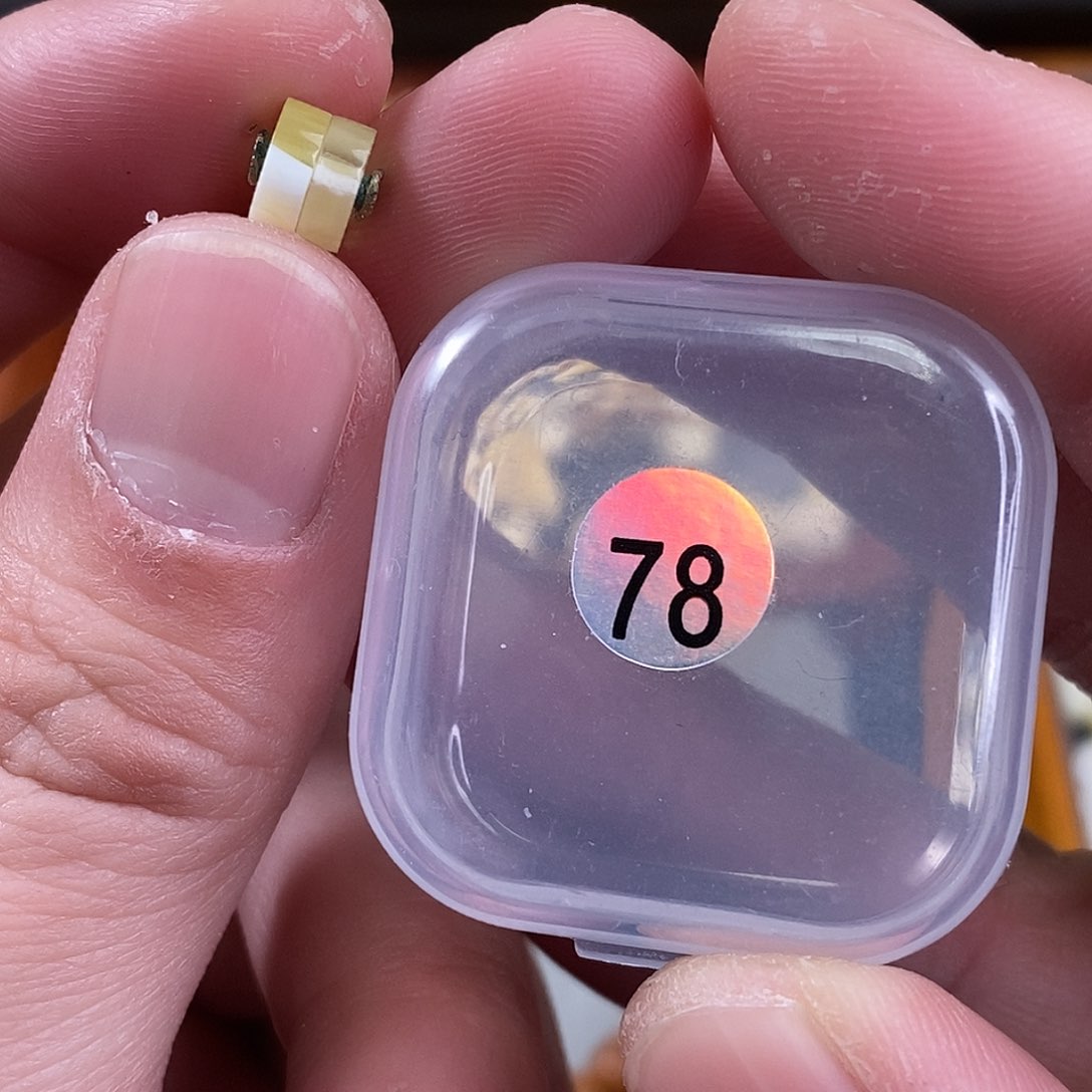 琥珀裸石未镶嵌微瑕