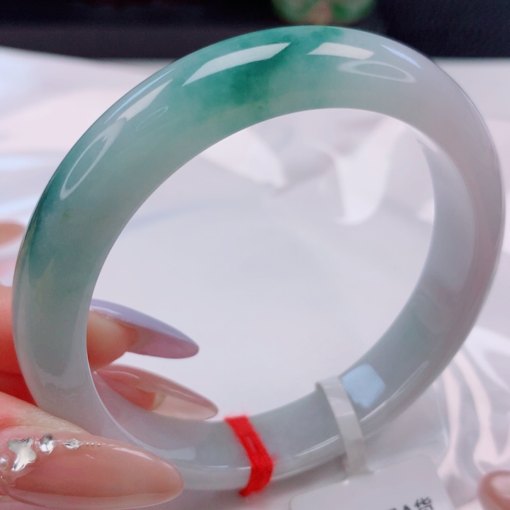 翡翠未镶嵌手镯58圈