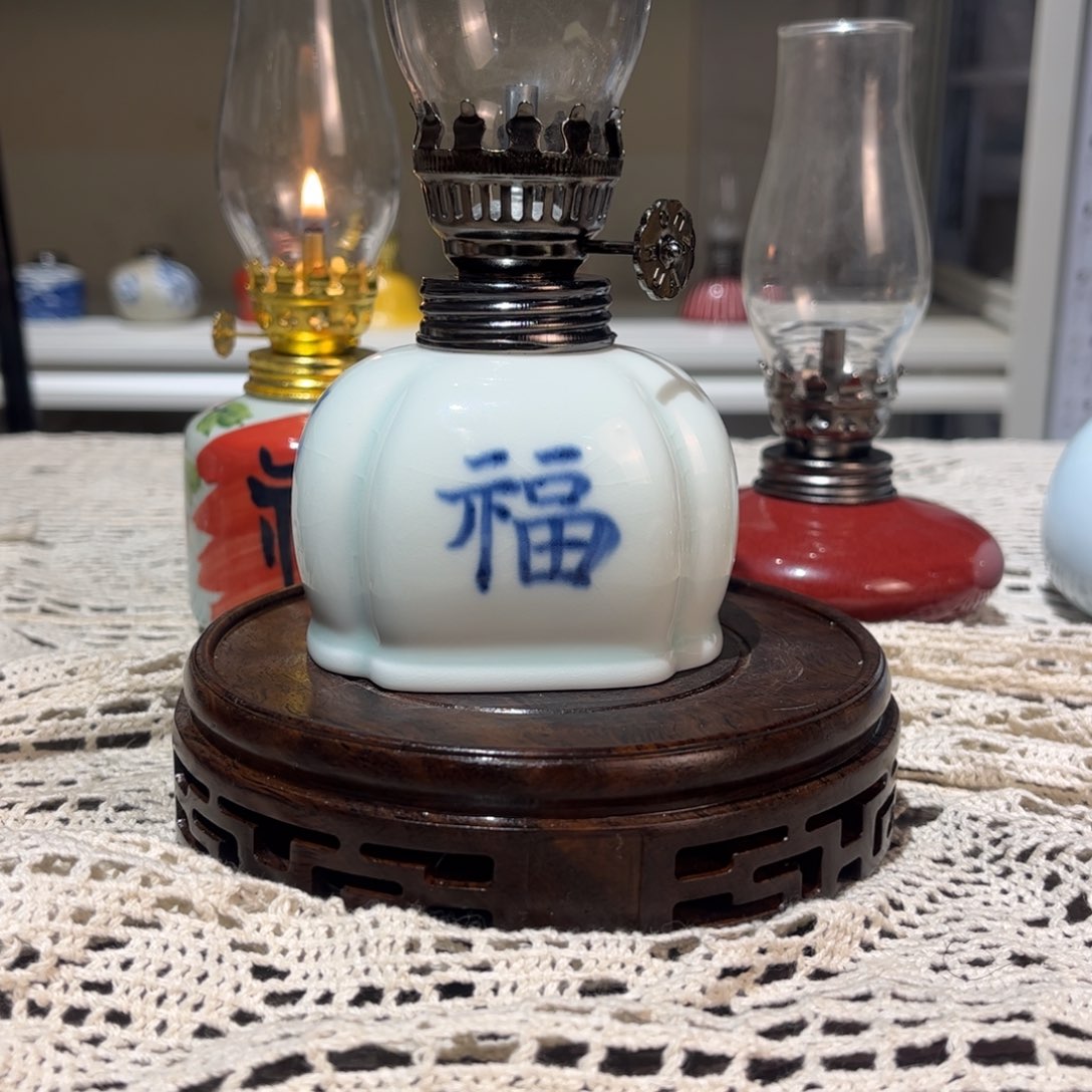 摆件景德镇陶瓷香薰灯