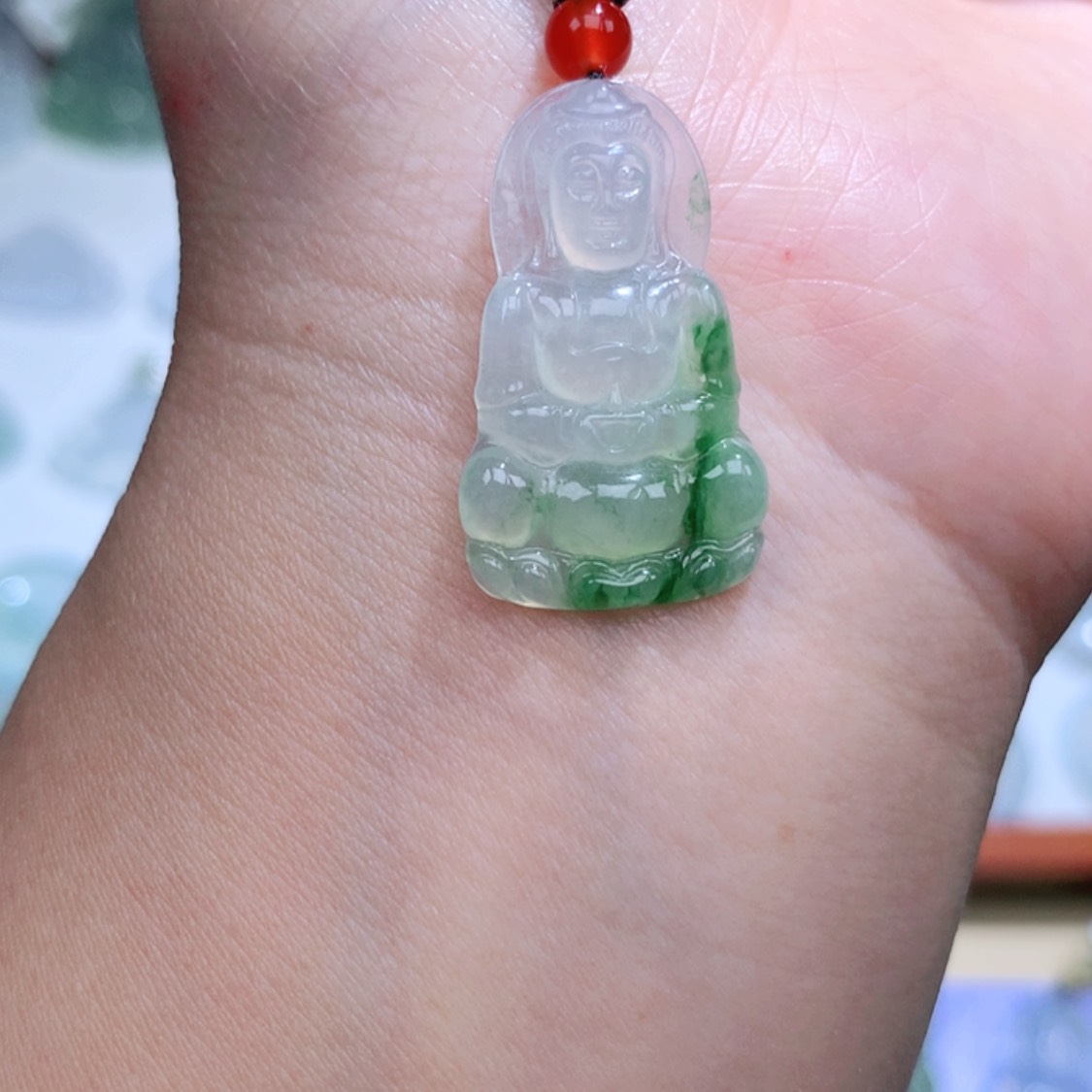 【闪购商品】翡翠颈饰未镶嵌观音