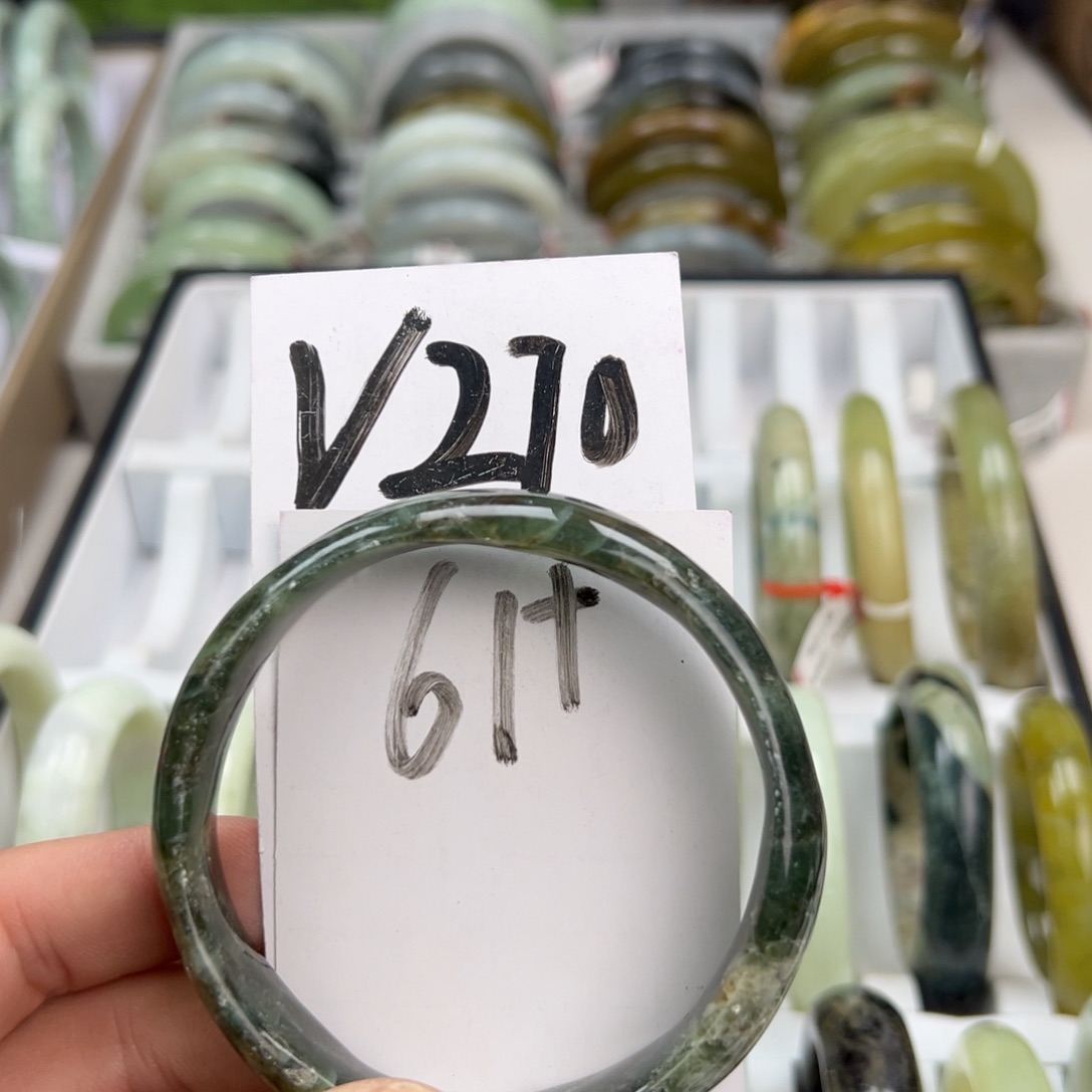 岫玉手镯未镶嵌天然岫玉微瑕