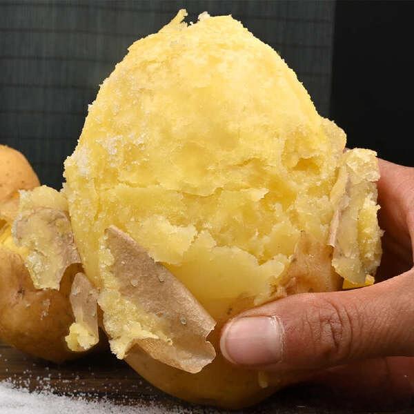 甘肃定西黄皮黄心新鲜土豆粉面洋芋马铃薯现挖现发包邮