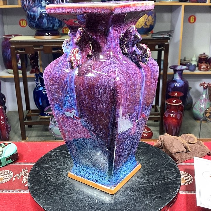 瓶中国神垕精品钧瓷