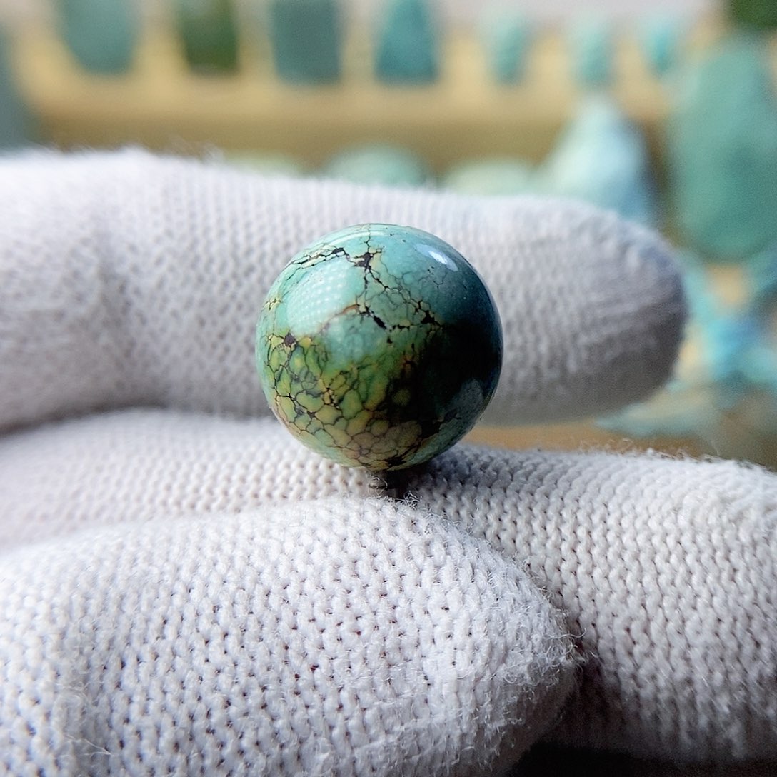 绿松石未镶嵌珠宝奇石尺寸15