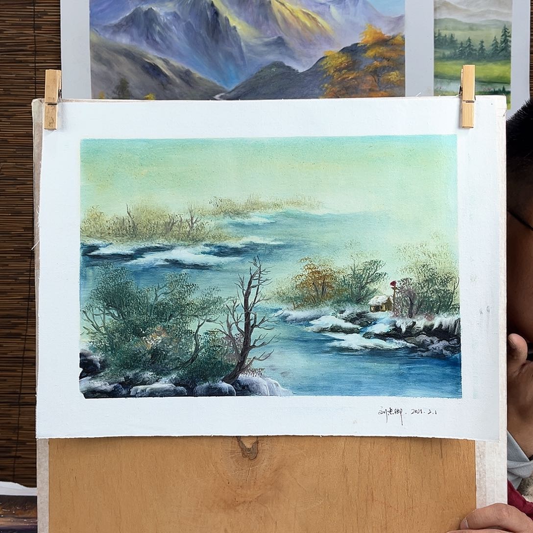 油画行路人小院绘画作品竞拍