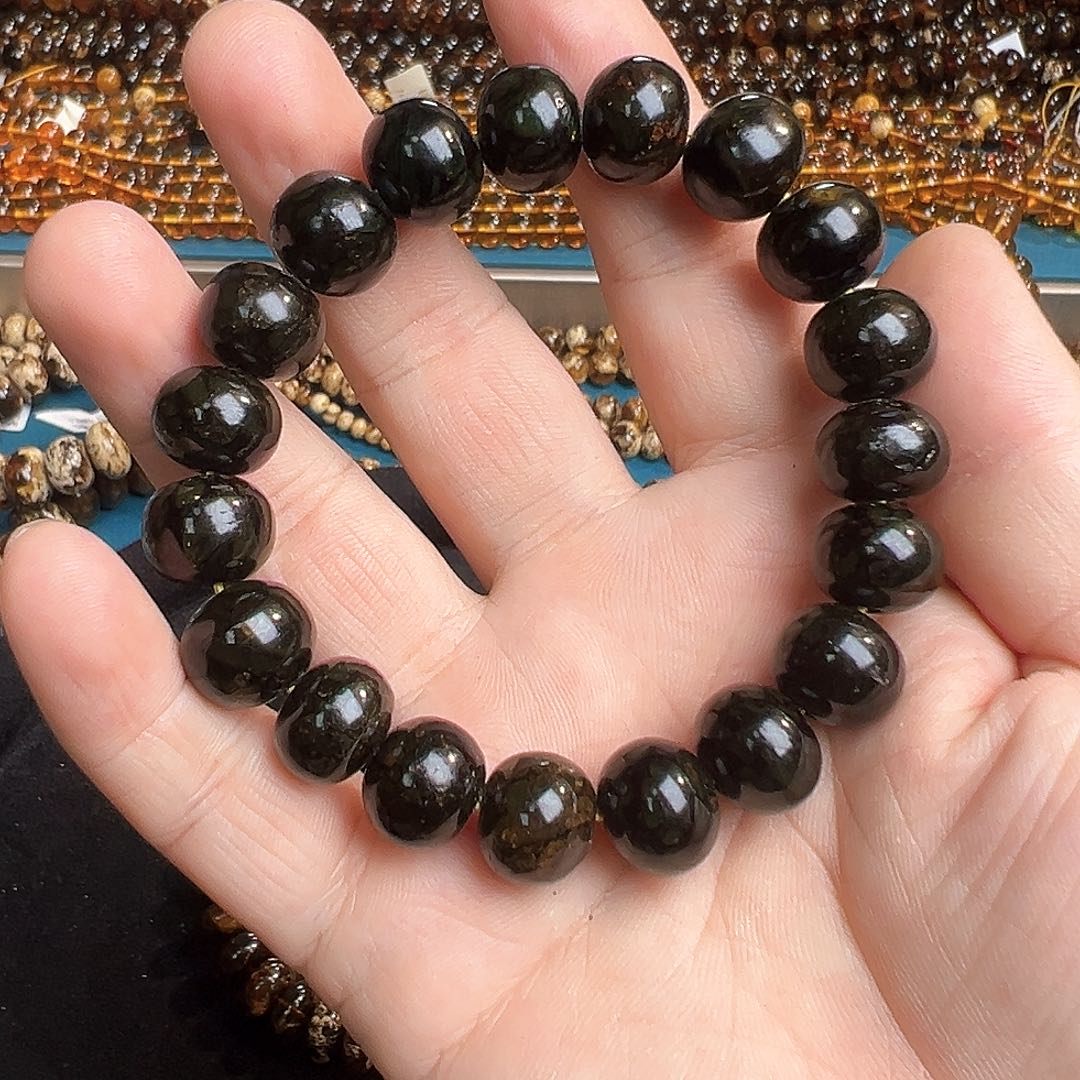 琥珀手链未镶嵌开*抚顺