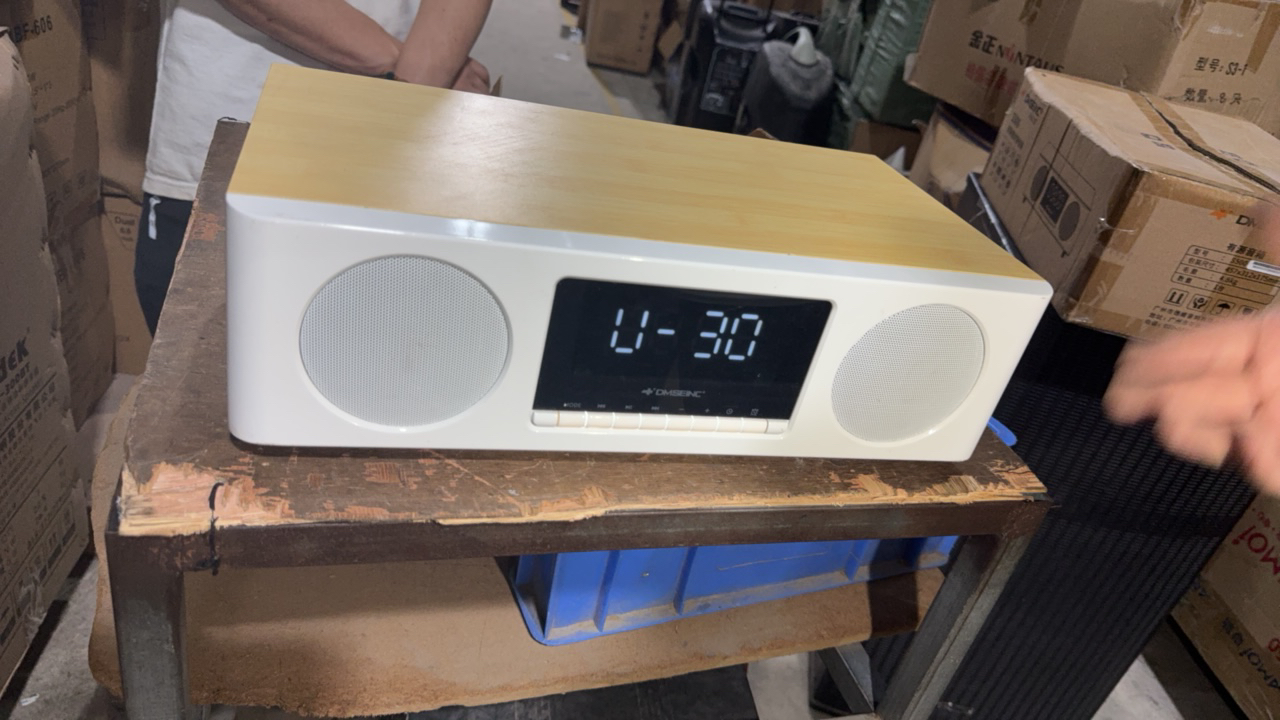 9新  S500插电款2.1桌面HIFI音响，双麦，配件齐全