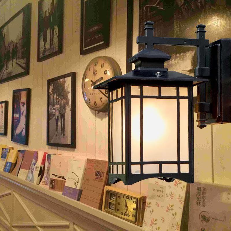 户外太阳能家用LED壁灯防水中式外墙围墙阳台花园别墅室外庭院灯