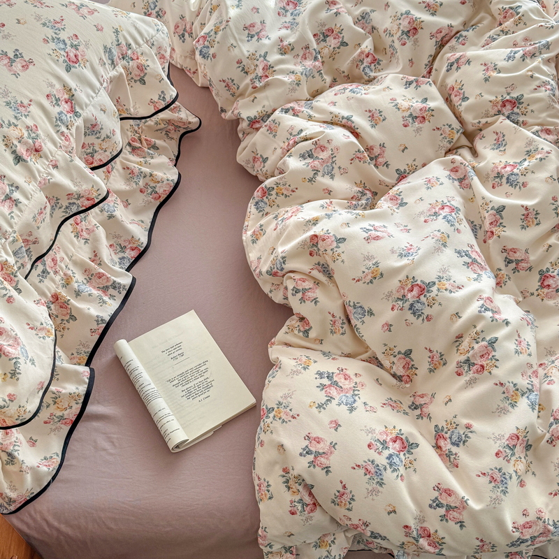 新款针织双层纱四件套韩版花边款印花