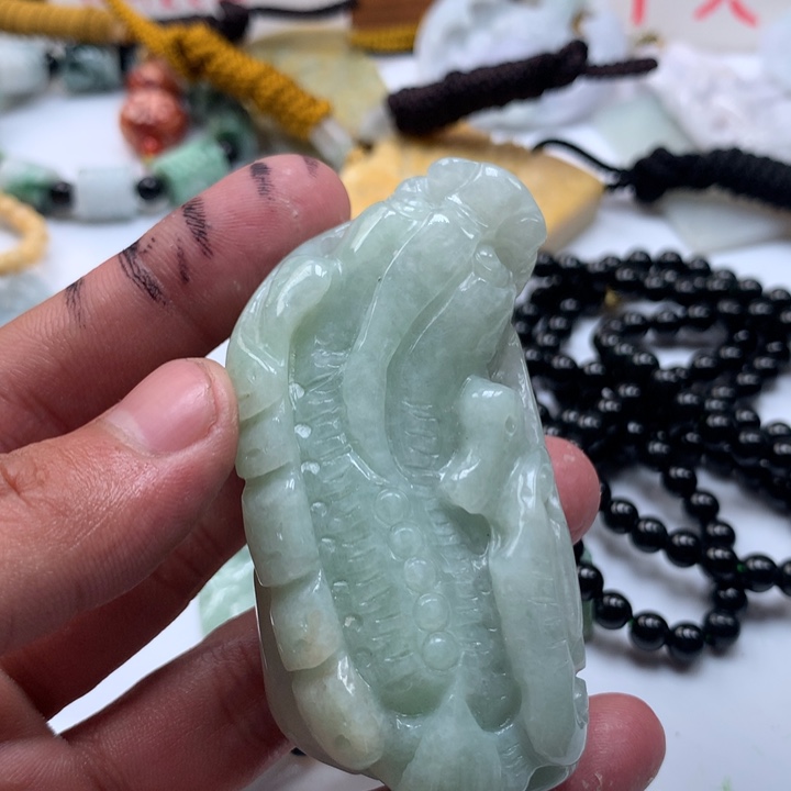 颈饰未镶嵌翡翠保真天然a货翡翠