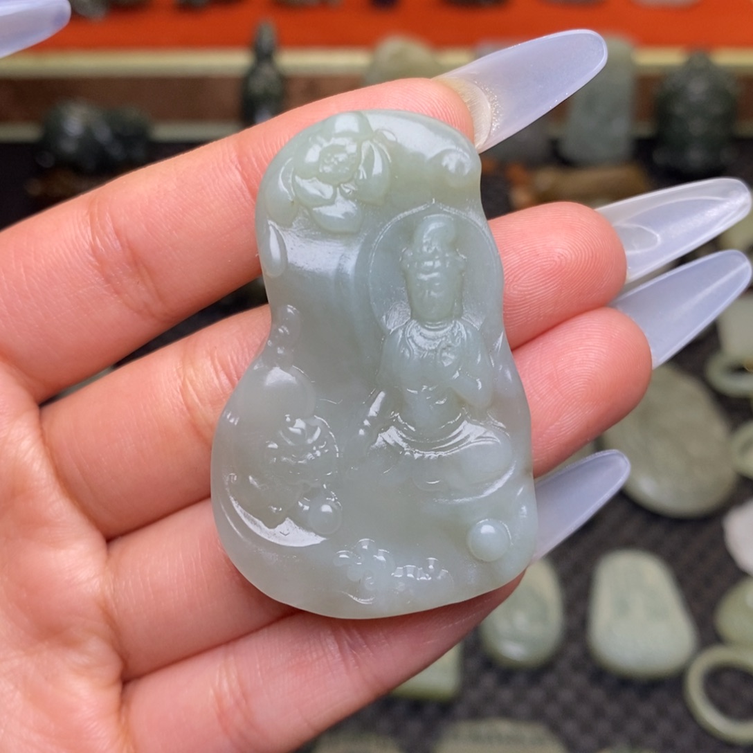 和田玉颈饰未镶嵌穿绳需备注