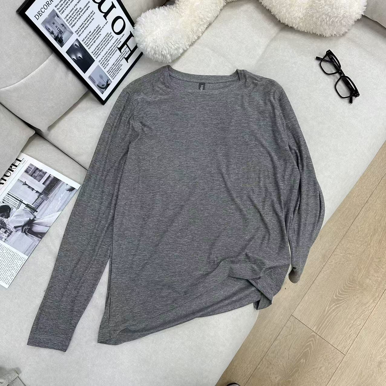 瑕疵 长袖圆领常规软糯舒适极简风T恤休闲打底衫25122342