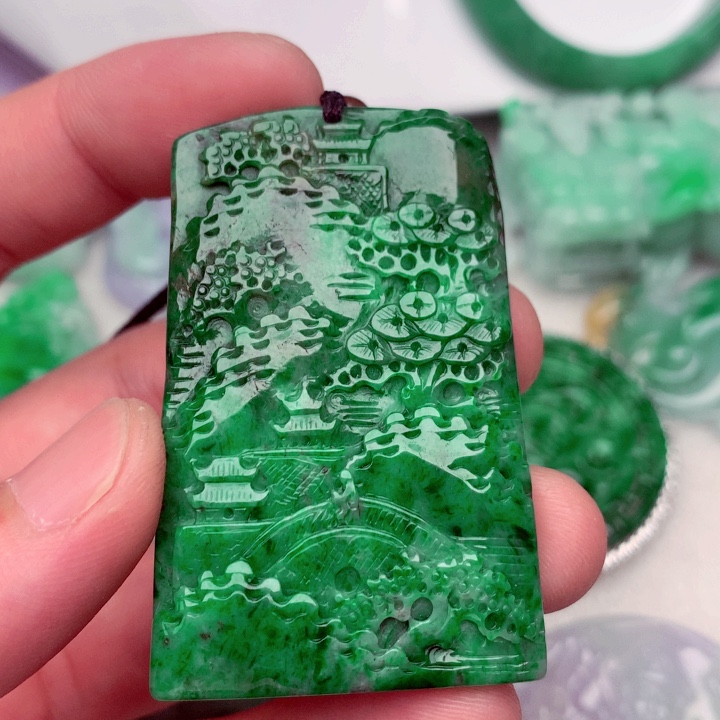 翡翠未镶嵌吊坠(不含链)