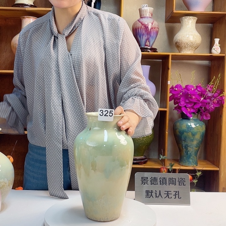 摆件瑕325 景德镇陶瓷艺术精品