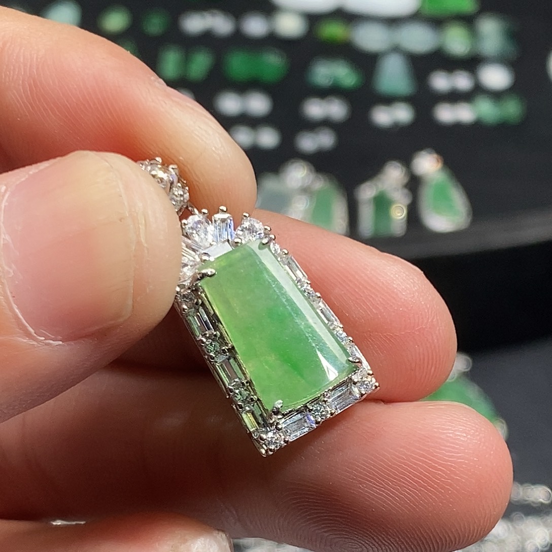 翡翠银S925镶嵌颈饰