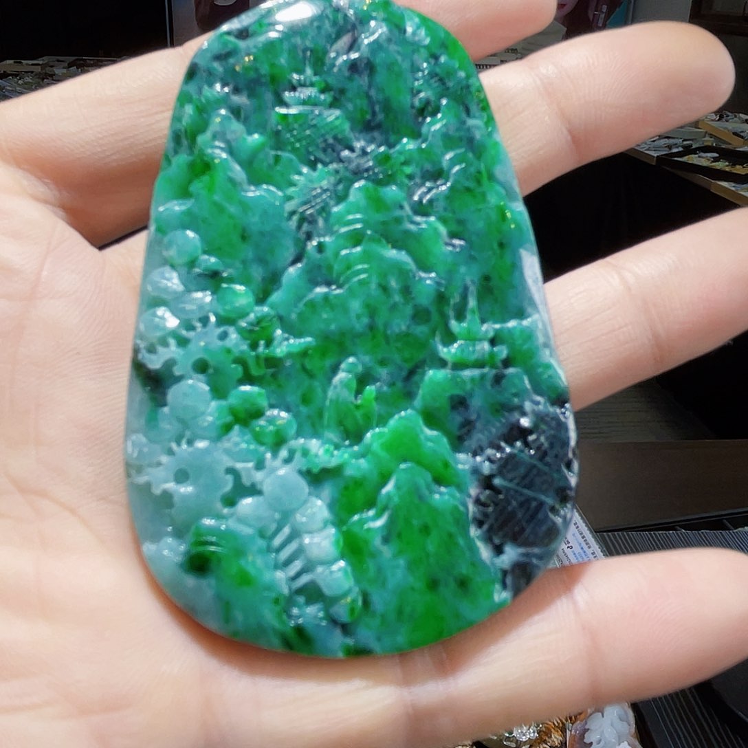 颈饰未镶嵌翡翠一