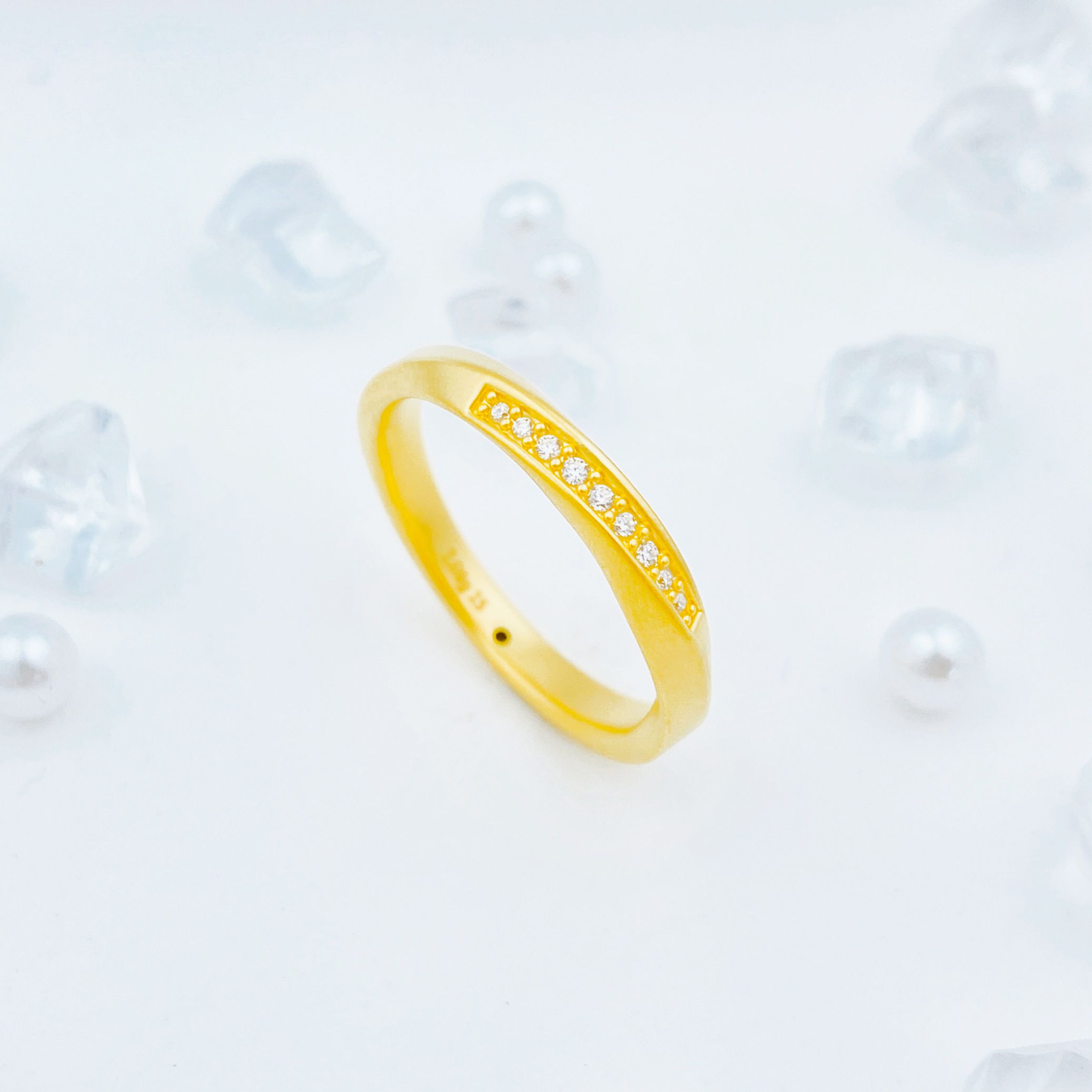 足金999 莫桑莫比乌斯戒指 1.14 17圈口