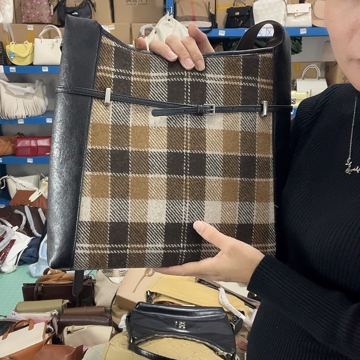 蚕丝话*健健康康平平安安